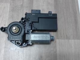 Motore alzacristalli anteriore destro
