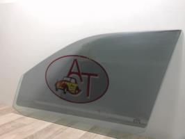 Vitre avant gauche