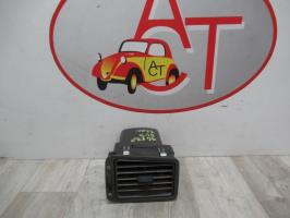 Aerateur tableau de bord avant droit