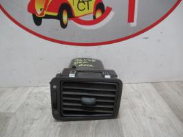 Aerateur tableau de bord avant gauche
