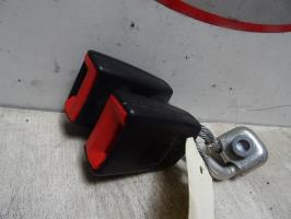 Attache ceinture arriere gauche