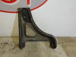 Triangle avant droit