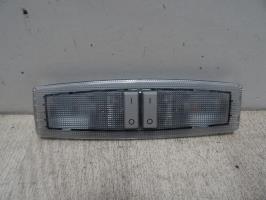 Luce di cortesia