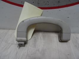 Poignee de maintien avant droit