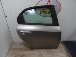 Puerta trasera derecha