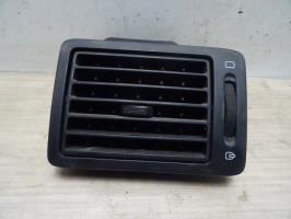 Aerateur tableau de bord avant gauche