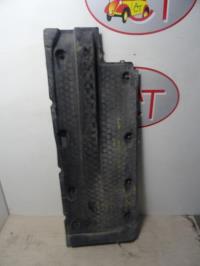 Cache sous moteur