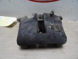 Etrier avant gauche (freinage)