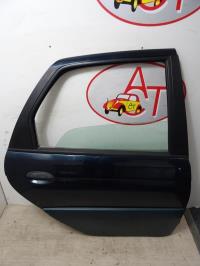 Puerta trasera derecha