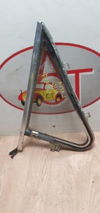 Custode avant gauche (porte)