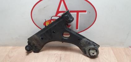 Triangle avant gauche