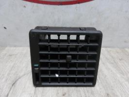 Aerateur tableau de bord avant gauche