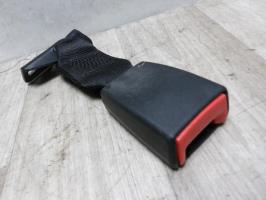 Attache ceinture arriere centrale