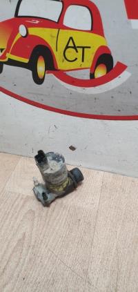 Pompa lavacristalli anteriore
