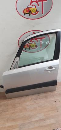 Porte avant gauche