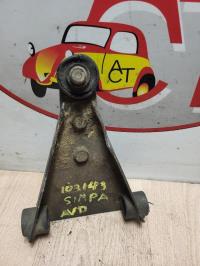 Triangle avant droit