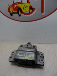 Support moteur gauche