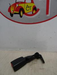 Attache ceinture arriere gauche