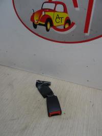 Attache ceinture arriere droit