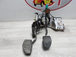Pedalier