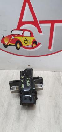 Support moteur gauche