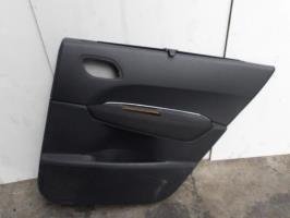 Panel de puerta trasera derecha