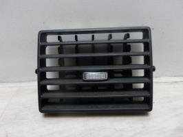 Aerateur tableau de bord avant droit