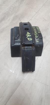 Arresto portiera posteriore destra