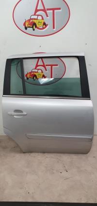 Puerta trasera derecha