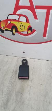 Attache ceinture arriere gauche