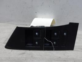 Interruttore lavacristalli anteriore sinistro