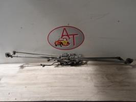 Motore tergicristallo anteriore