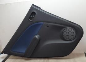 Panel de puerta trasera izquierda