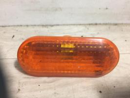 Ripetitore lampeggiante anteriore sinistro (Luci)