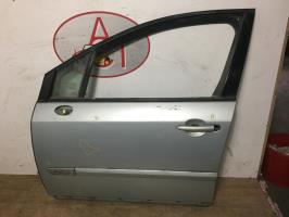 Puerta delantera izquierda