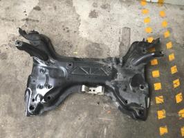 Culla motore anteriore
