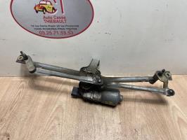 Motore tergicristallo anteriore