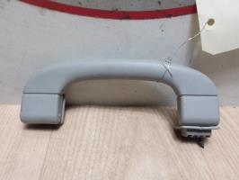 Poignee de maintien avant droit