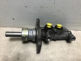 Maitre cylindre (freinage)