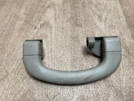 Poignee de maintien arriere droit