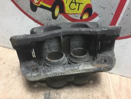 Etrier avant gauche (freinage)