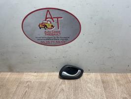 Poignee interieur avant gauche