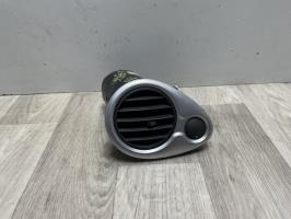 Aerateur tableau de bord avant gauche