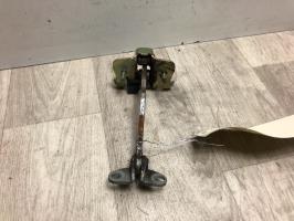 Tirant de porte arriere droit