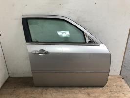 Porte avant droit