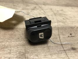 Interruttore lavacristalli anteriore sinistro