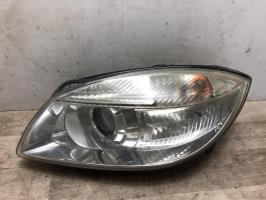 Gruppo ottico anteriore principale sinistro (luci)(faro)