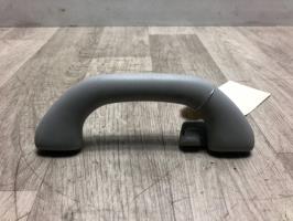 Poignee de maintien arriere droit