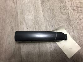 Poignee porte avant droit