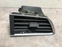 Aerateur tableau de bord avant gauche